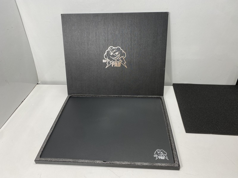SkyPAD Glass 3.0 XL Gaming Mouse Pad with Cloud Logo