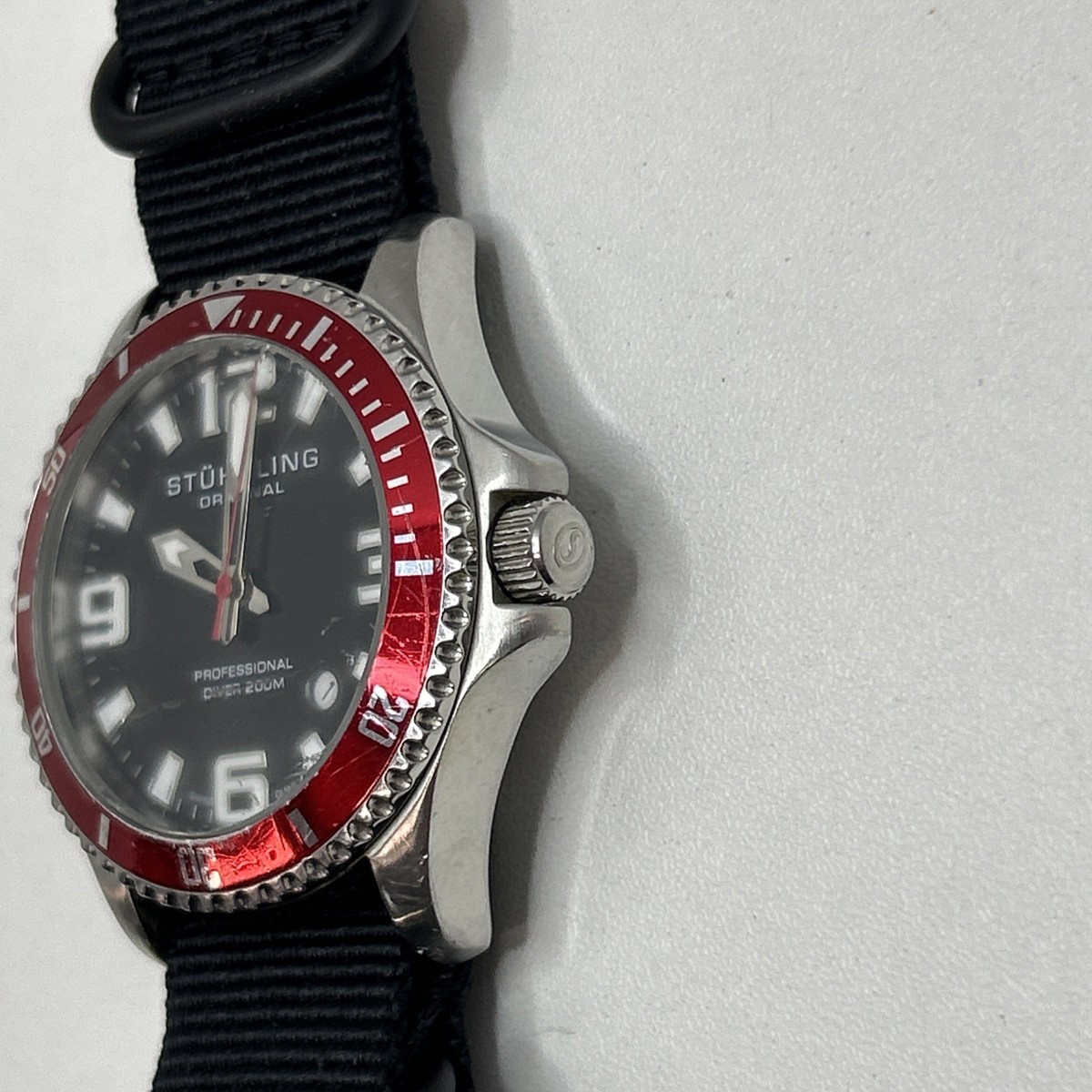 Stuhrling Original Professional Diver 200M Swiss Quartz  display picture 1