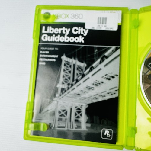 Grand Theft Auto IV + Manual - Microsoft Xbox 360 Game - Picture 3 of 4