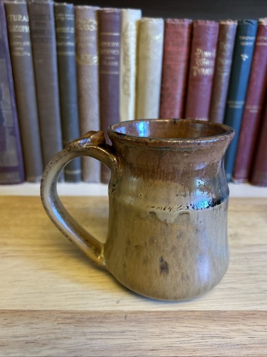 Studio Pottery Mug Frog Inside 3D Stoneware Coffee Cup Vintage Signed 1978 - Picture 5 of 7