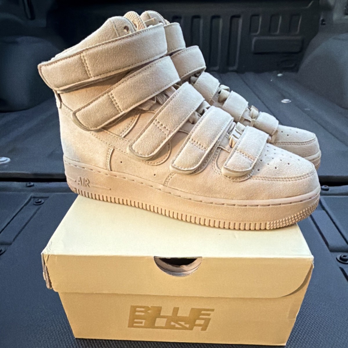 Nike Billie Eilish Air Force 1  display picture 1