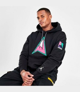 winter pullover hoodie