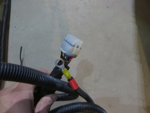 USED BESTOP REPLACMENT HARNESS FOR POWERBOARD NX RUNNING BOARDS GM 495.52 - Picture 2 of 4