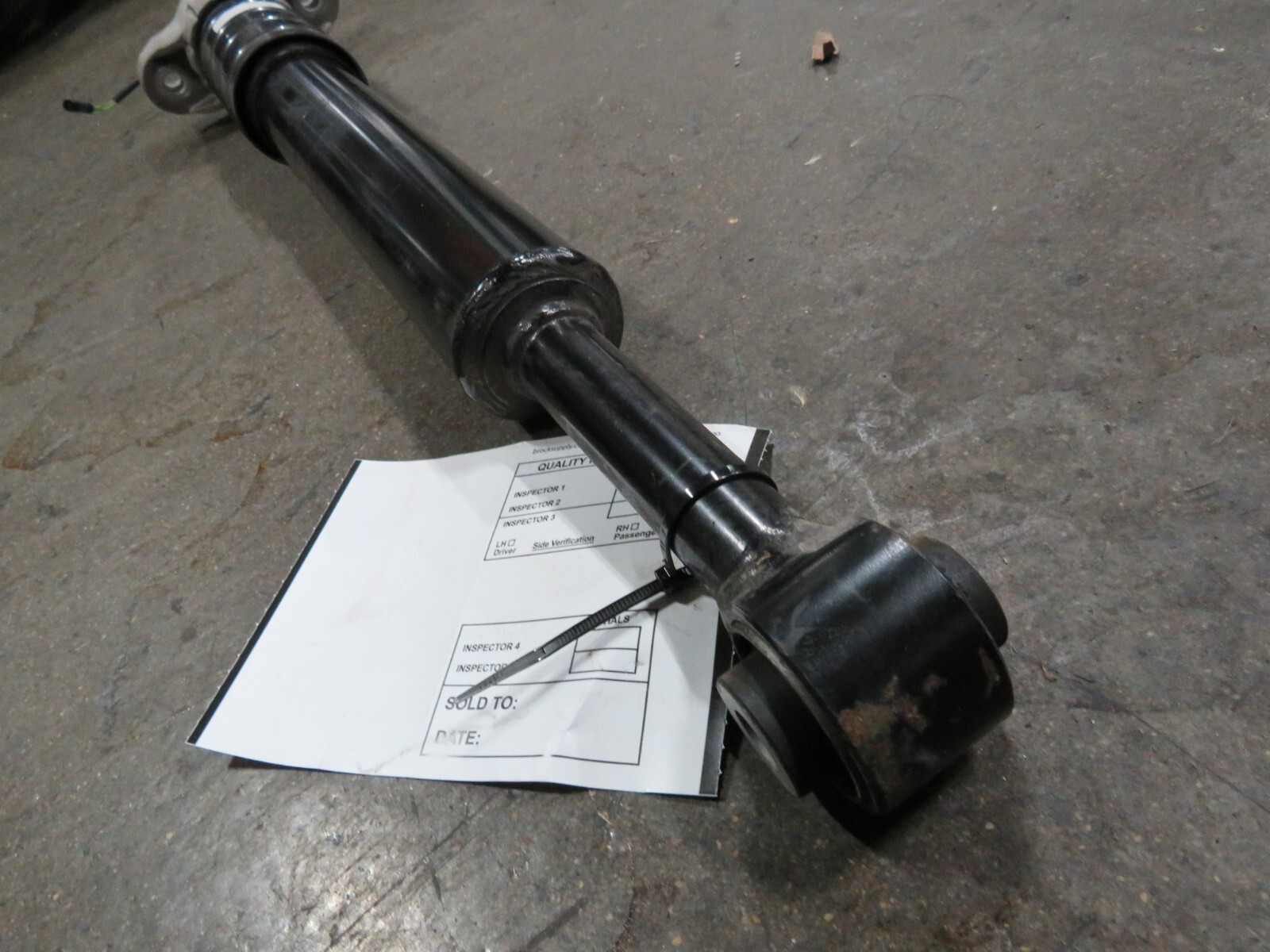 2016 Maserati Quattroporte, Ghibli, Rear Shock Absorber, Used, P/N 670105403
