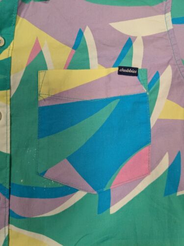 Chubbies Shirt Mens Medium Green New Hawaiian Beach Floral Stretch Casual Preppy - Picture 3 of 9
