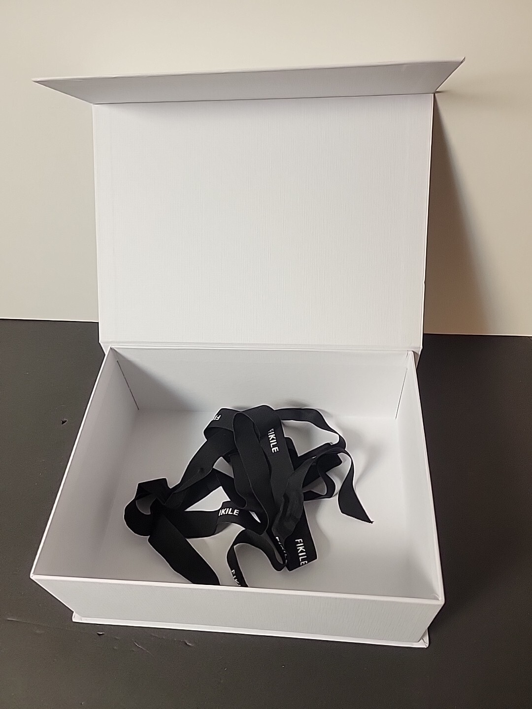 fikile Gift box  Empty box - image 8