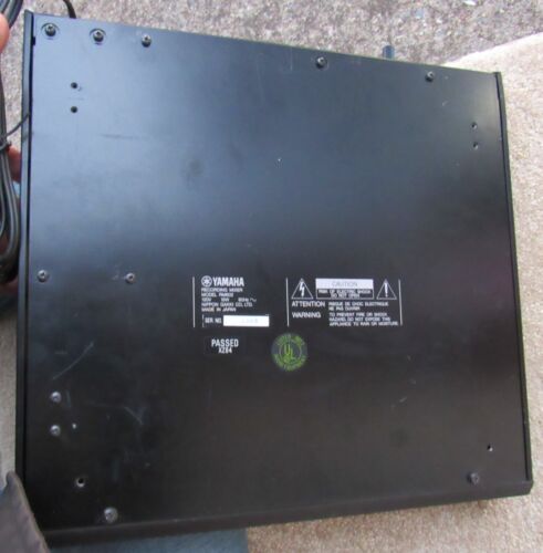 Yamaha RM602 Recording Mixer Vintage Powers On Untested Parts Repair AS-IS - Bild 12 von 17