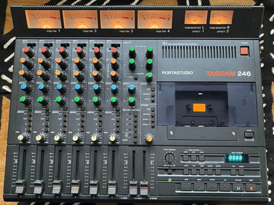 TASCAM製　カセットマルチトラックレコーダーPORTASTUDIO 246 s-l400.jpg