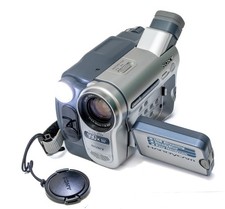 Videocamera a cassette Digital8  Sony Handycam DCR-TRV255E PAL