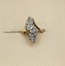 Stunning Vintage 14k Solid Yellow Gold Natural Diamond Ring