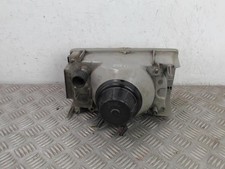 Feu avant (phare) Renault R9