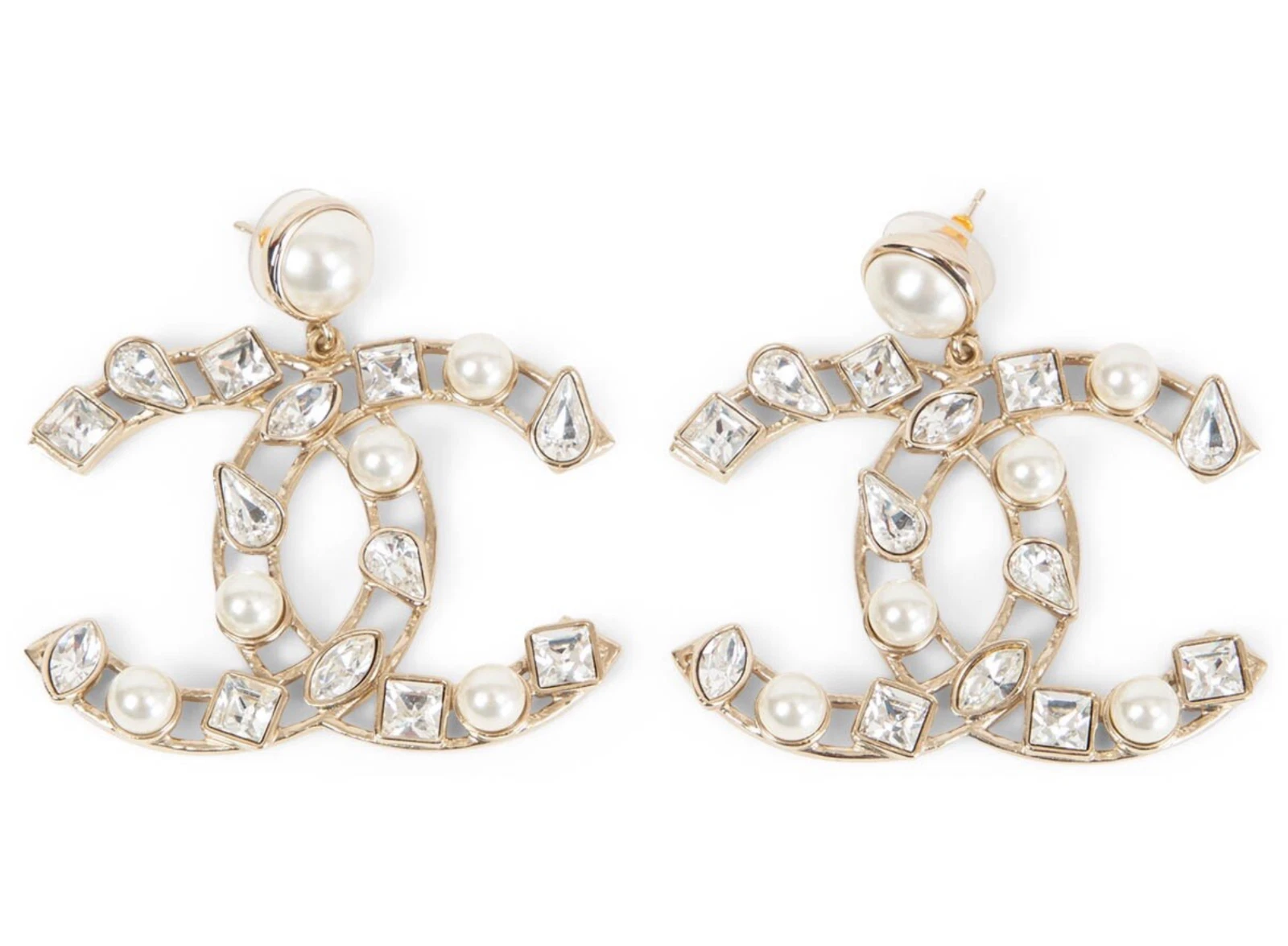 Ultimate 2025 Guide to Up to 30% Off Chanel Jewelry: What’s Worth Buying Now
