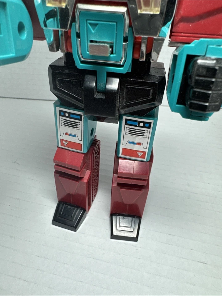 Figura de acción de colección Transformers G1 Perceptor Autobot 1984 con microscopio bonita Foto 4 de 4