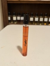 Vinyle Yves Saint Laurent perfume - a fragrance for women and men 2016