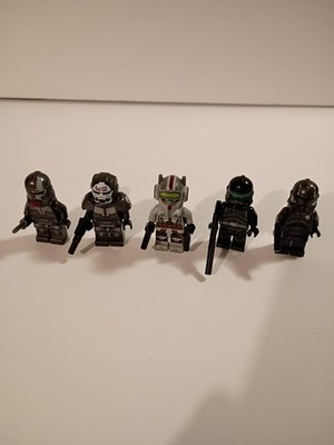 LEGO Star Wars The Bad Batch Attack Shuttle Minifigures