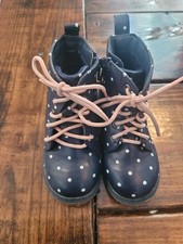 Old Navy Toddler Size 7 Polka Dot Navy Boots