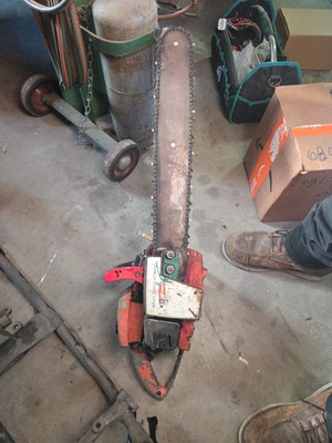 #ad RARE Vintage Homelite Super XL Auto Automatic Chainsaw 18quot; Bar Blue White Red $127.00