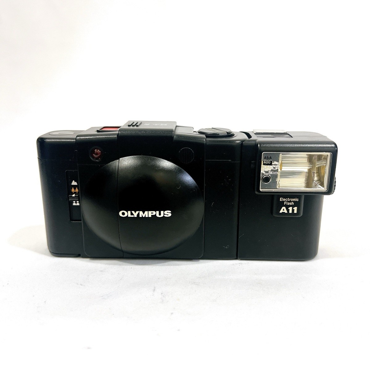 READ/EXC+4]OLYMPUS XA2/A11 Black PointShoot Film Camera@CS SAKuRA