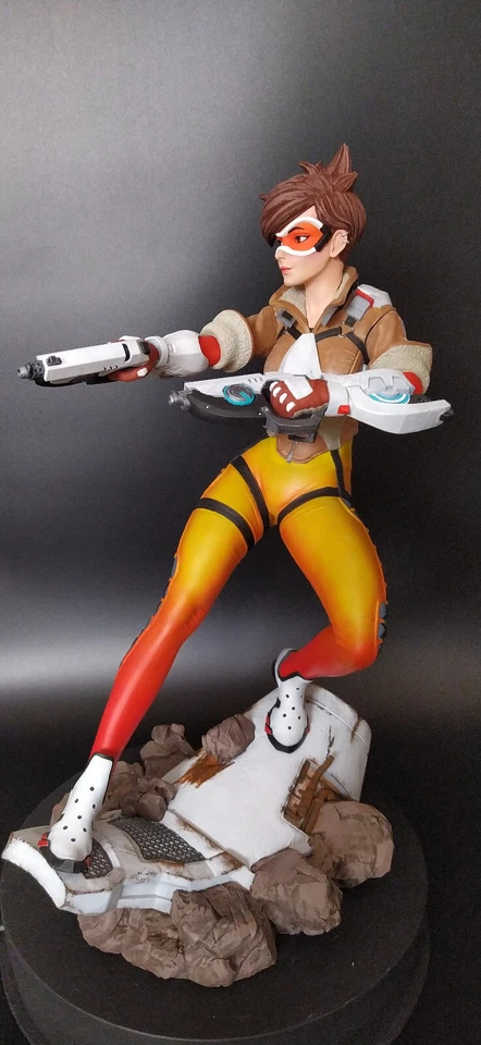 Boneco de videogame pintado Tracer Statue 1/4 - Imagem 2 de 4