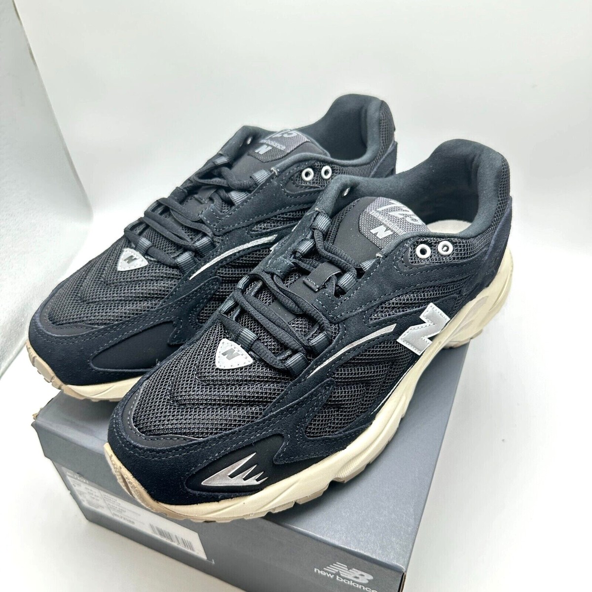 New Balance ML725V1 BLACK Men's Sport Shoe ML725BB sz 9-12 New Balance ML725V1 BLACK Men's Sport Shoe ML725BB sz 9-12