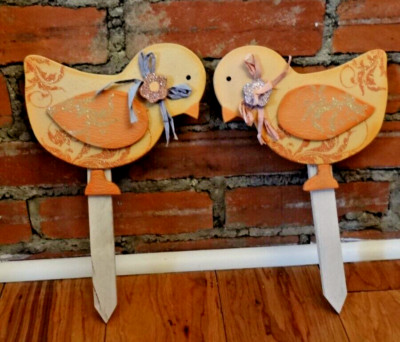 Set Of 2 Easter Chick Yard Picks 12'' x 7.5'' x .25''