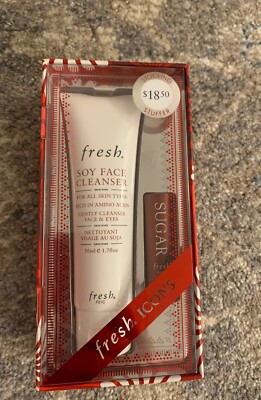 New Fresh soy face cleanser and lip balm Holiday set