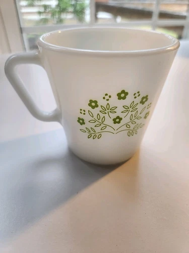 Vintage Pyrex Summer Impressions Green Flowers Milk Glass Coffee Mug / Cup