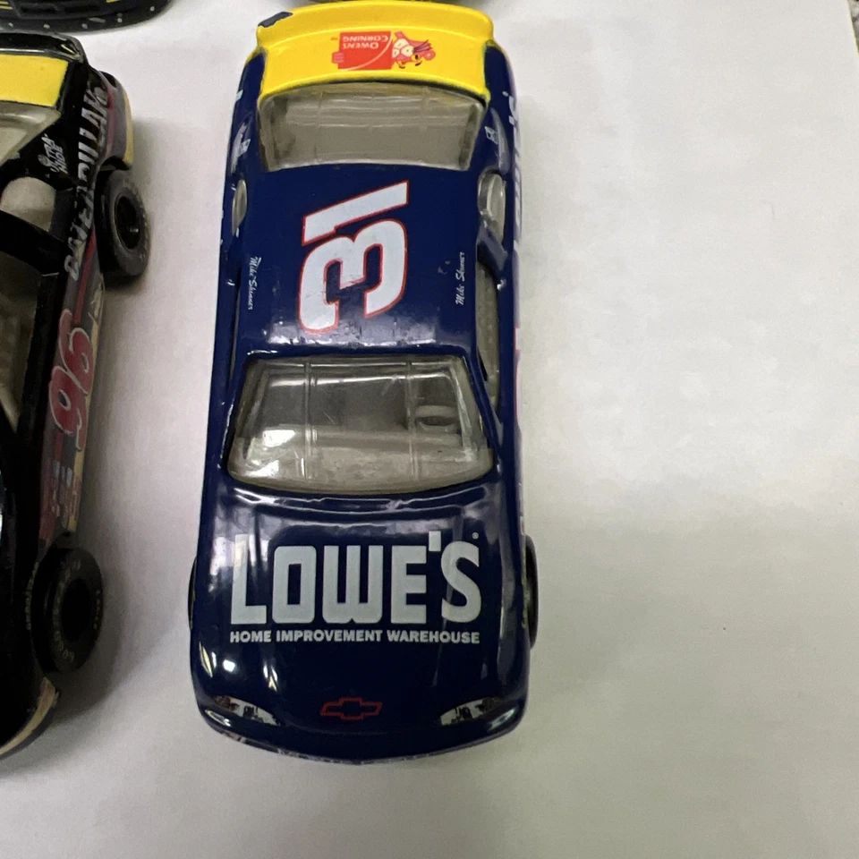 Lote de 10 autos diecast NASCAR McDonald’s Lowe’s Kodak marcas CAT Foto 2 de 4