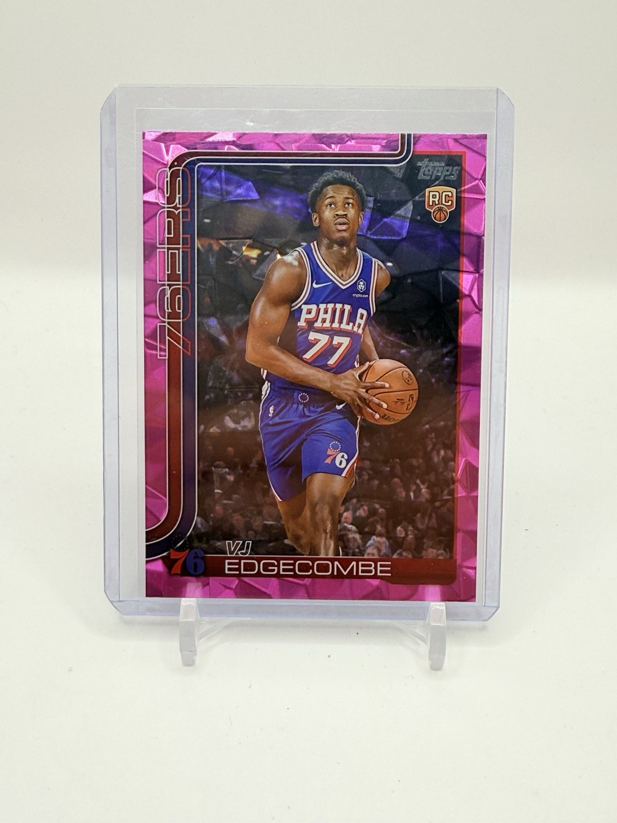 2025 Topps basketball #203 VJ Edgecombe RC Pink Diamante