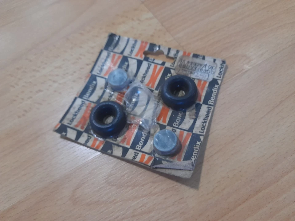 Citroen 2CV Mehari Peugeot 404 Rear Brake Wheel Cylinder Rebuild Kit 553243 - Image 3 of 4