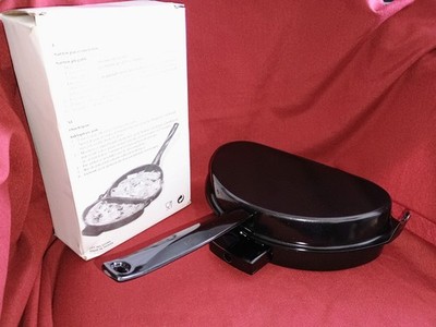 NIB Black METAL Flip-Top 3 EGG OMLETTE Poacher PAN Dishwasher Safe