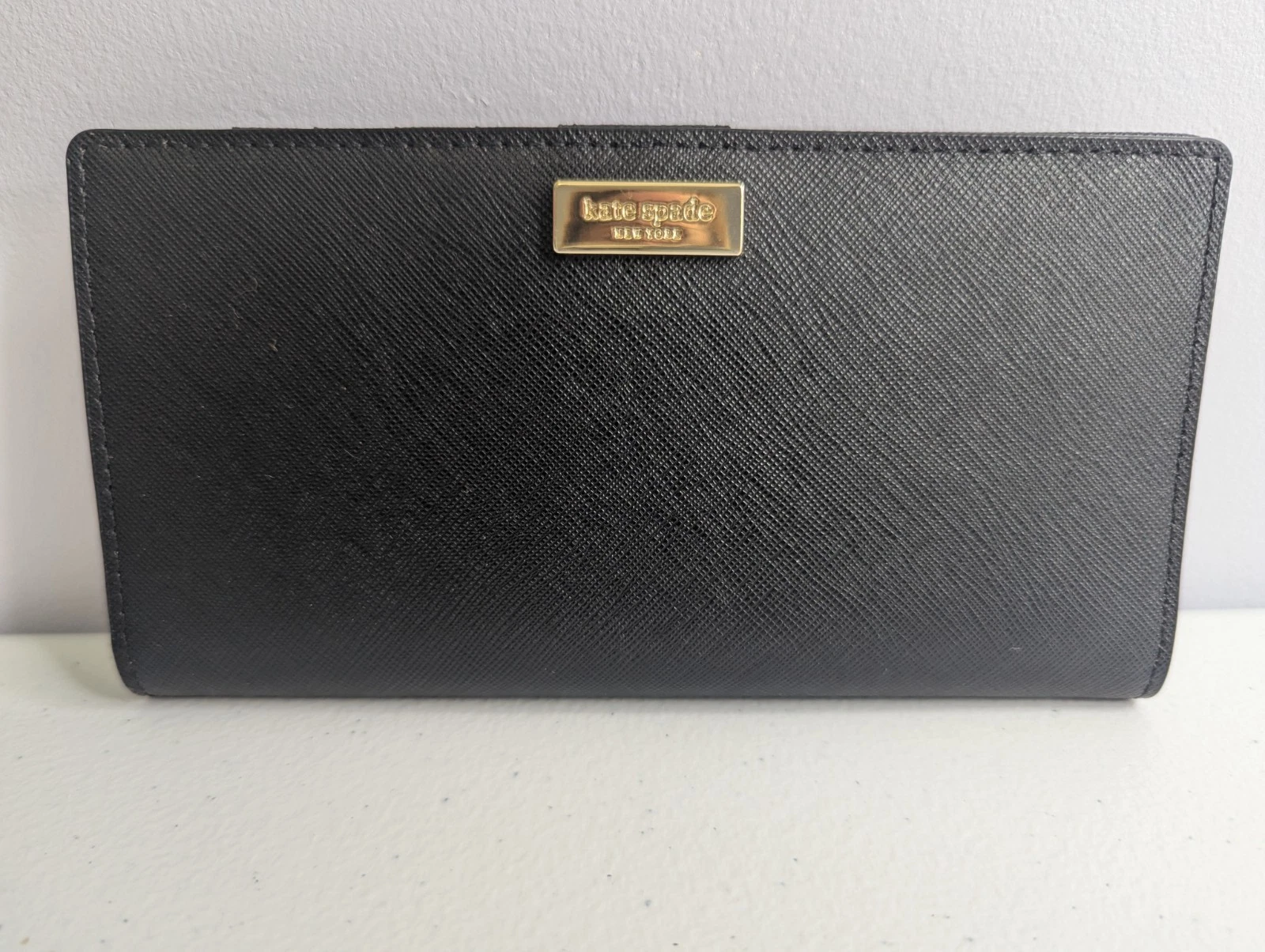Portafoglio Kate Spade nero bif pelle di mucca interno pulito 13 carte zip retro monete
