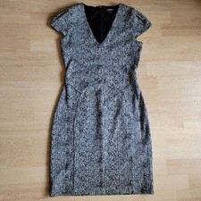 Express Womens Black White Herringbone V-Neck Cap Sleeve Sheath Dress Size M