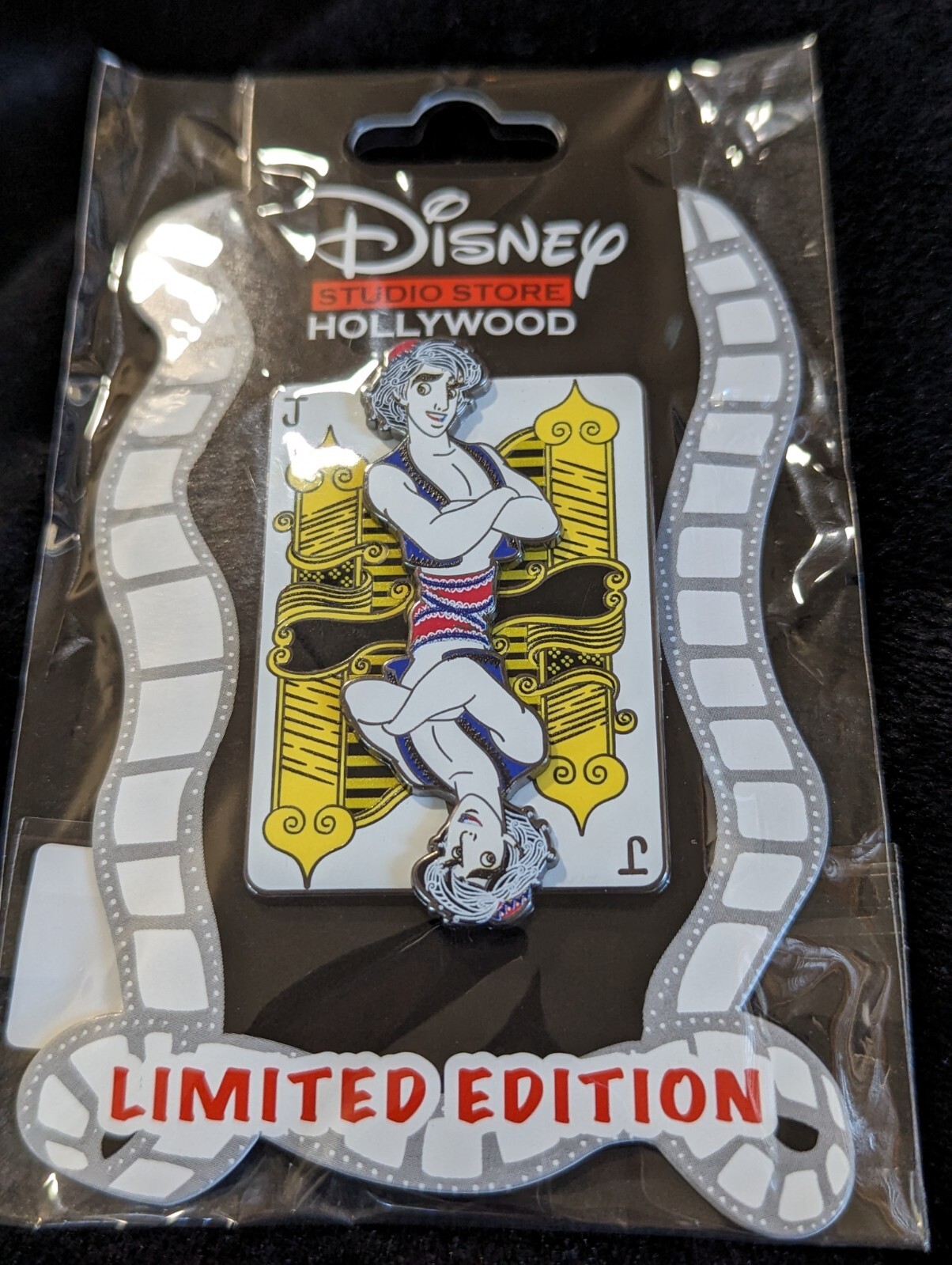 Disney DSF Pins Kitty & Hero Card Series LE Aladdin Surprise Release pin 
