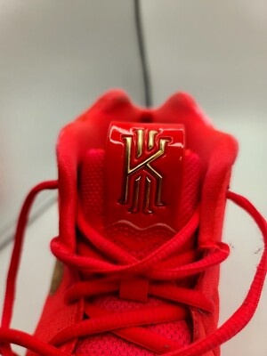 Nike Kyrie 4 NBA SZ 10.5 Red Carpet Red All Star Orbit