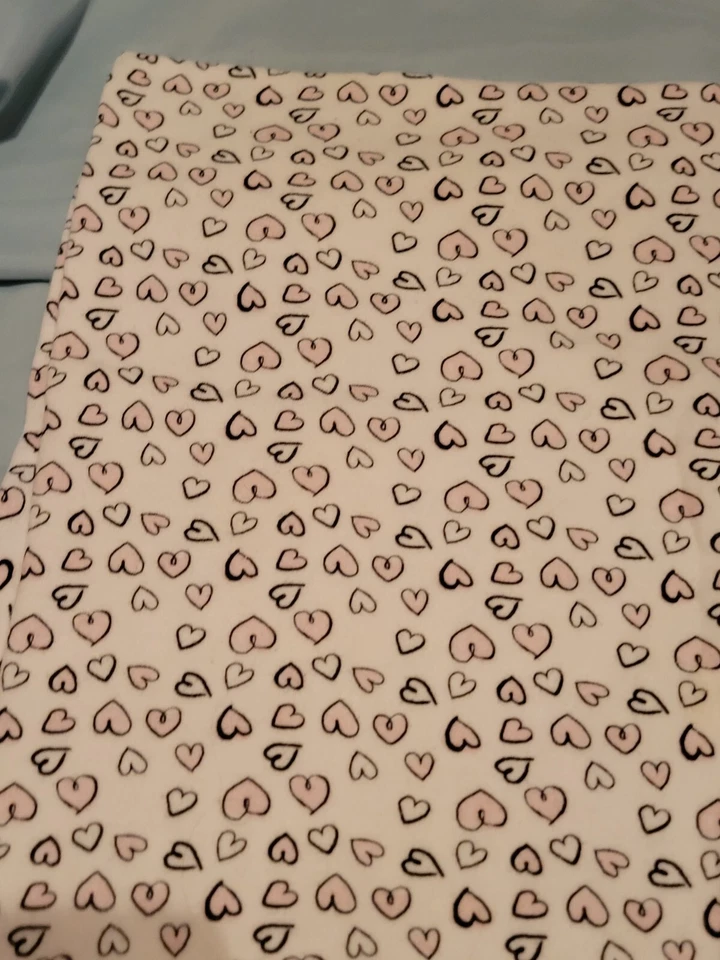 Cutie Pie Manta Bebé Blanco con Corazones Rosa Recibiendo 26 x 30 Foto 2 de 4