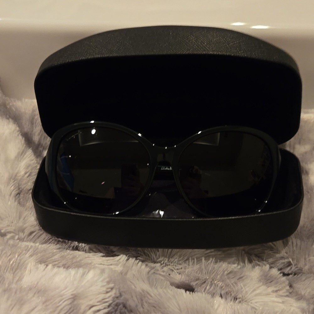 Salvatore Ferragamo Black Oversized Sunglasses Brand New in 