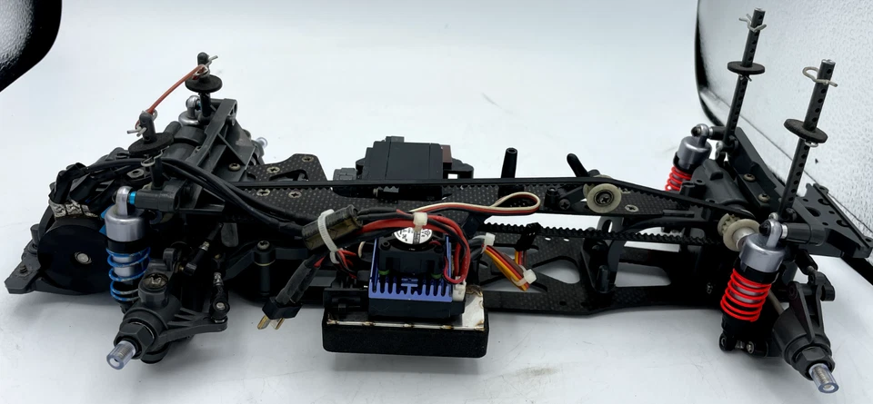 For parts TAMIYA TA03F carbon chassis TA03R plate with brushless motor and ESC - Image 3 of 4