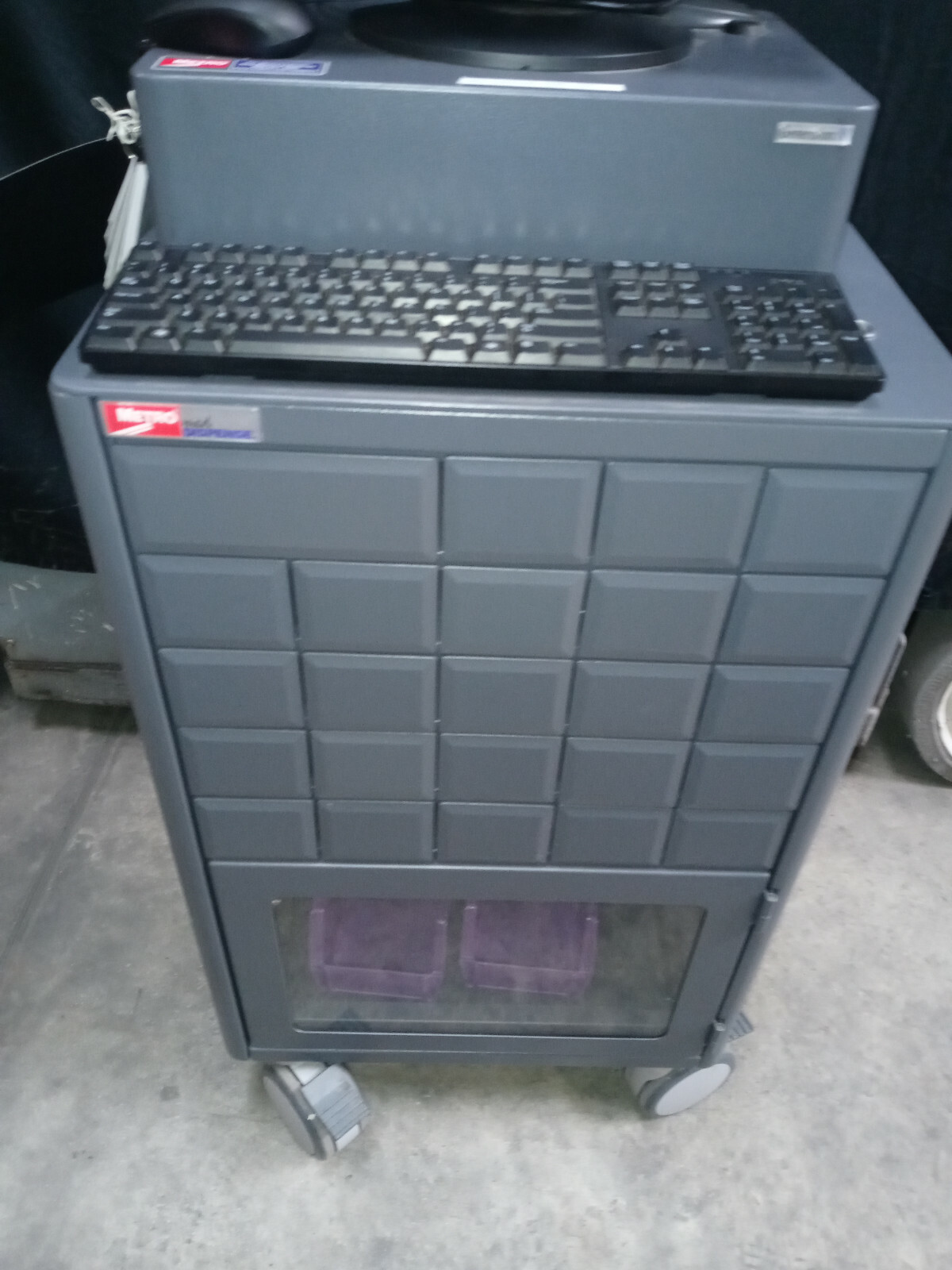 MED DISPENSE INTERMETRO MODEL MDB25S Grelly USA