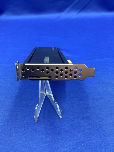 Y7D7D Dell Samsung PM1735 1.6TB PCI Express NVMe 4.0 x4 SSD MZ-PLJ1T60 0Y7D7D - Picture 3 of 6