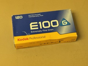 Lot De 17 Pellicules Kodak E100G – Format 120 – Date 2009 – Neuf