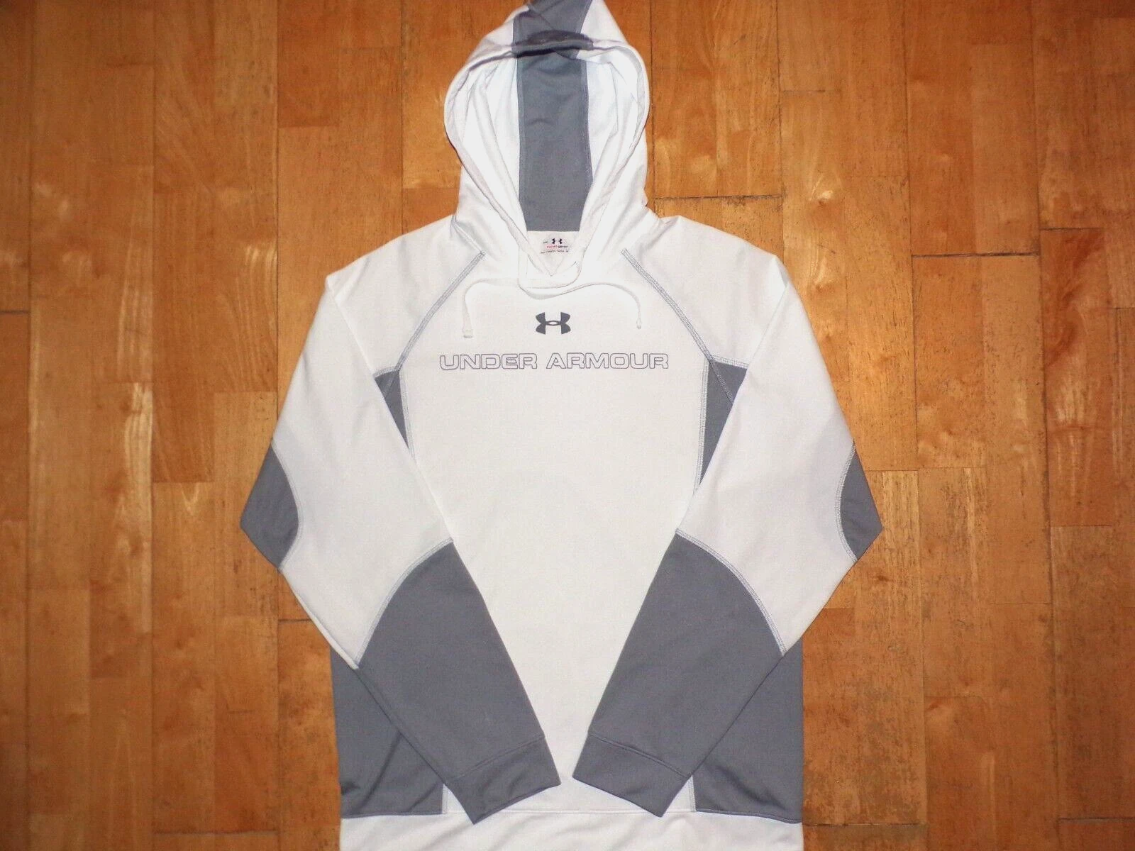 UNDER ARMOUR HEAT GEAR Long Sleeve Medium White Gray Lightweight Hoodie Pullover