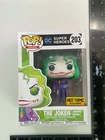 Funko Pop! Heroes: The Joker #203 Martha Wayne Hot Topic Exc Vinyl Figure KT