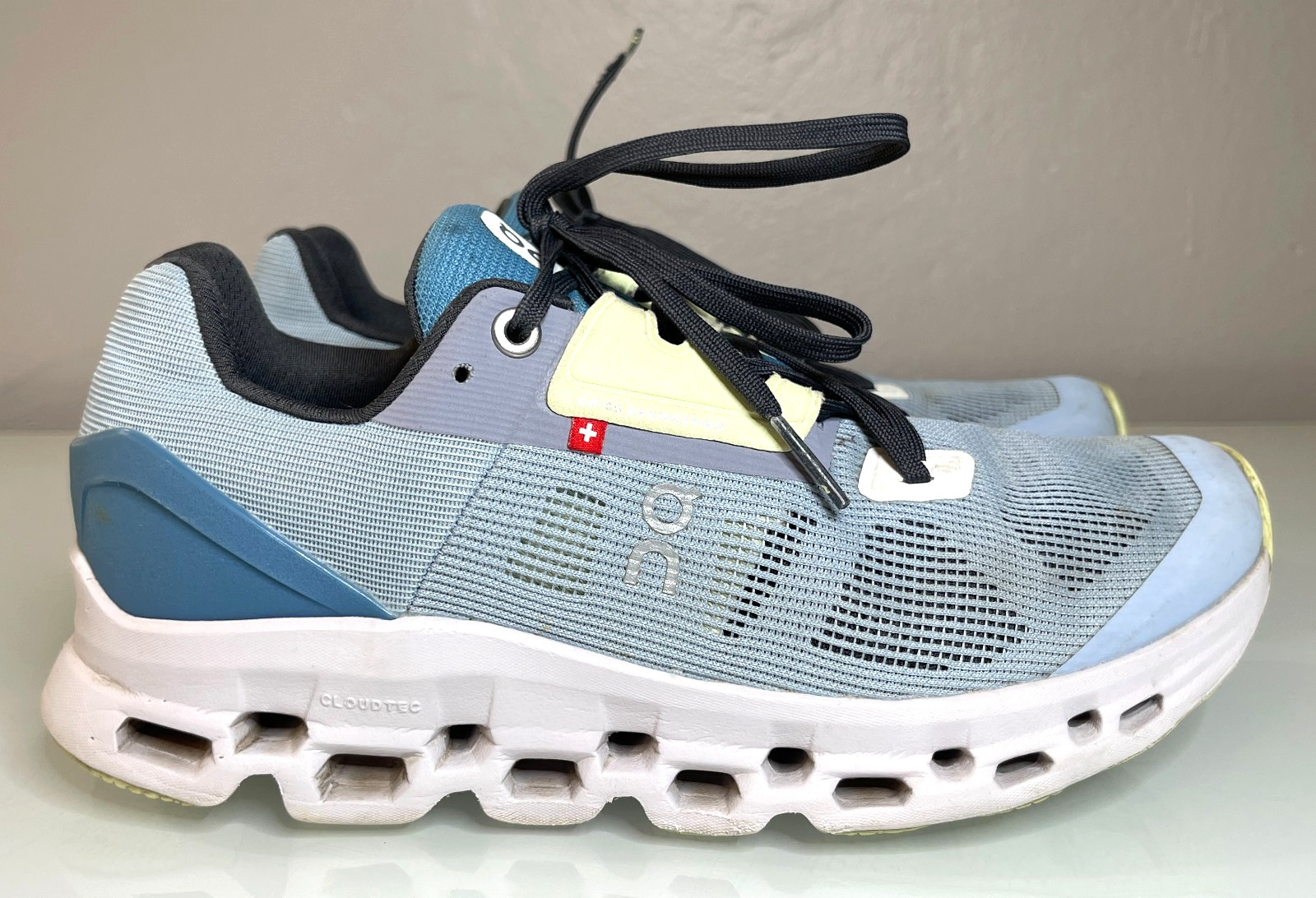 On Cloud Cloudstratus Running Sneakers Shoes Cham… - image 1