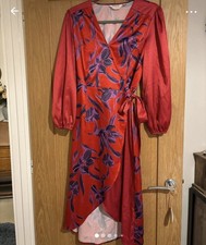 BNWT Beautiful Dannii Minogue Womens  Wrap Dress Petite Red Floral UK6  rrp £60