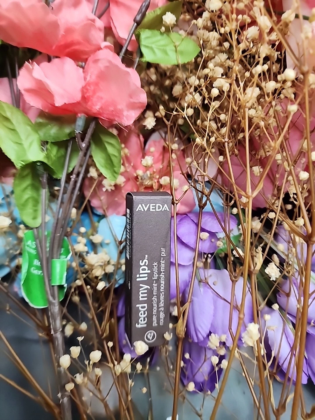 Aveda Feed My Lips Pure Nourish-mint Lipstick 19 ACAI Full Size