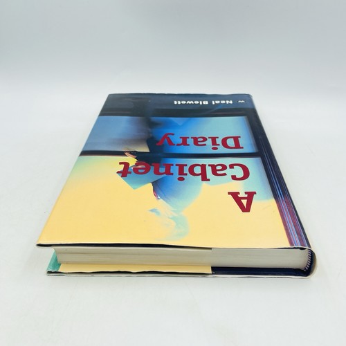 A Cabinet Diary by Neal Blewett Hardcover Book 1999 Paul Keating Labour Govern - Picture 6 of 17