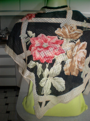 VINTAGE ECHO 100% Silk Scarf  ROSES FLORAL 36'' X 36'' PRETTY MADE IN JAPAN