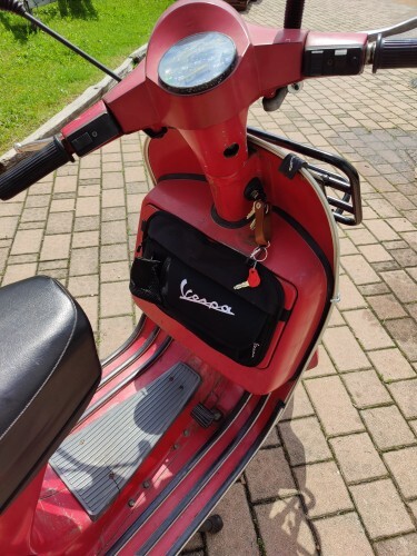 BORSA NERA PORTAOGGETTI PER BAULETTO ANTERIORE VESPA PX GTS LX 125 150 200 300 - Foto 10 di 10