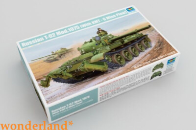 Trumpeter 1/35 01550 Russian T-62 Mod.1975 with KMT-6 Mine Plow